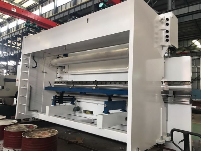 AHYW Yawei 6m  600T thick metal plate bending machine china suppliers