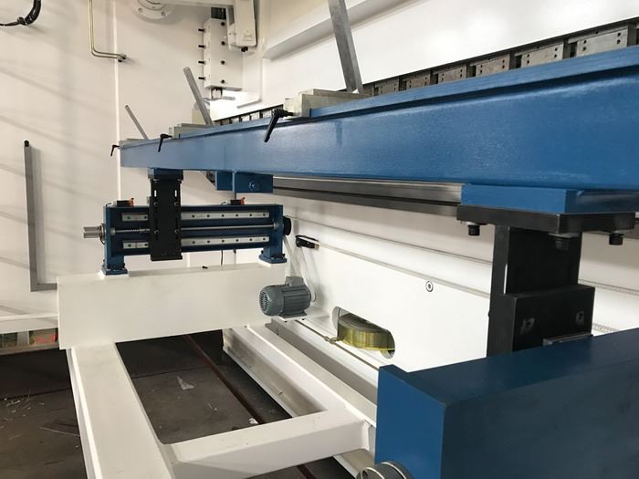 AHYW Yawei 16mm metal sheet plate bending machine china manufacture